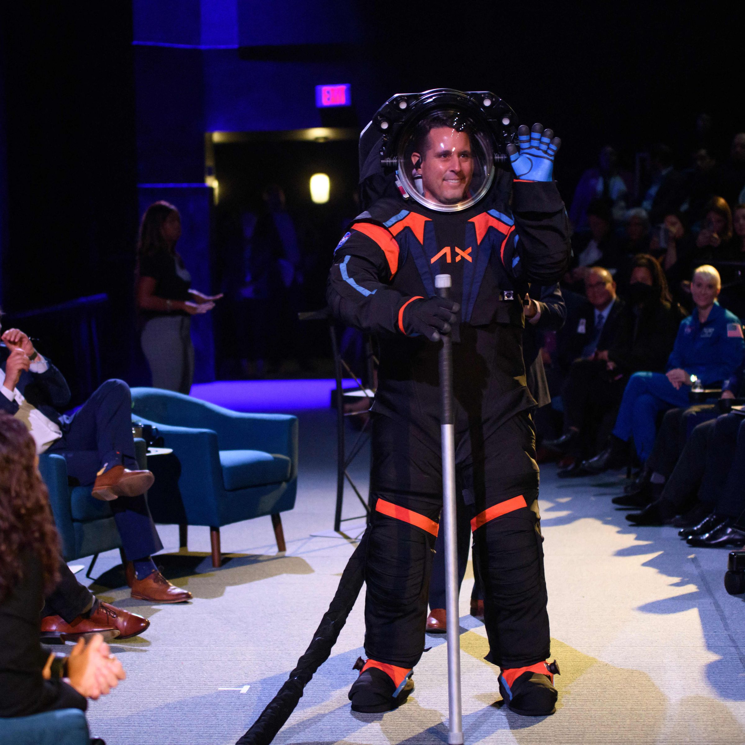 Axiom Space’s new spacesuit for Artemis III astronauts